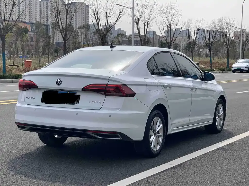 Volkswagen Bora 2022 из CN, фото 9