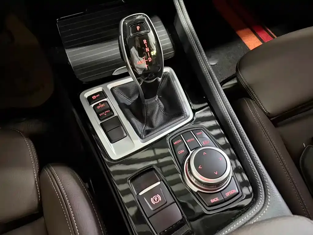 BMW 1 Series — фото 10