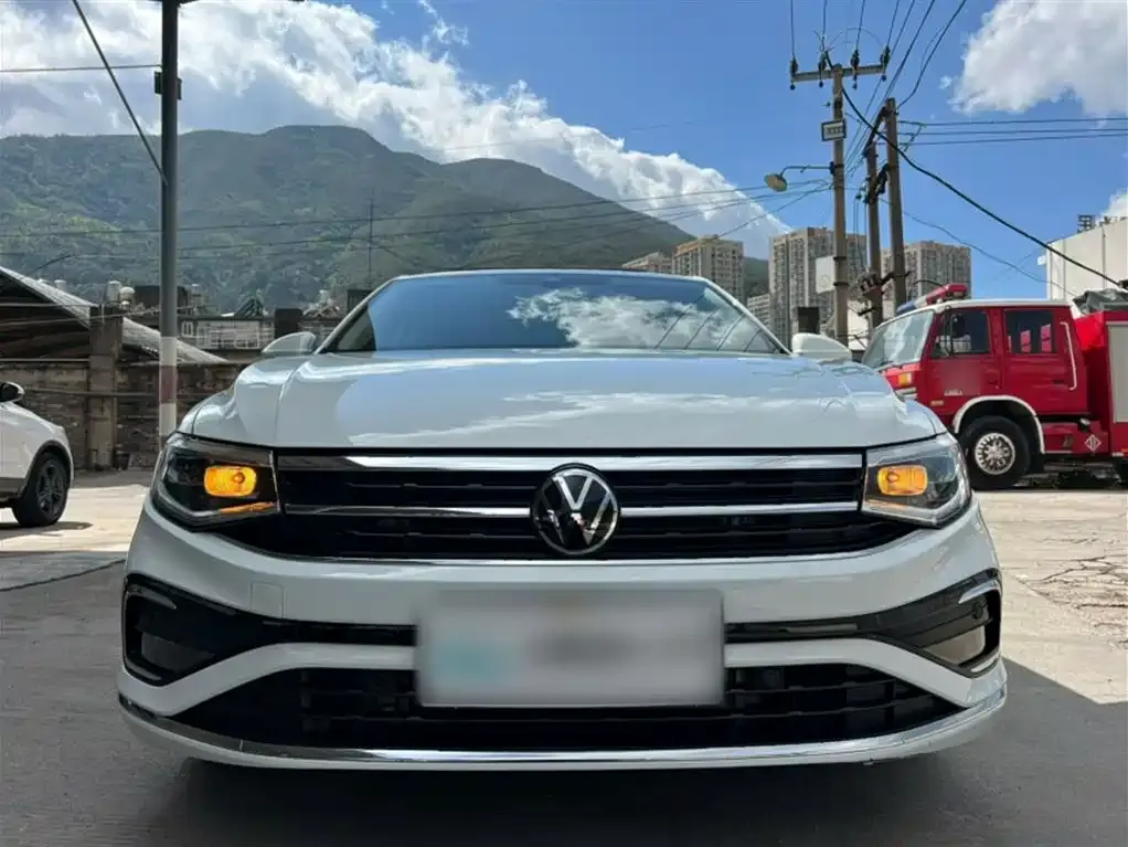 Volkswagen Bora 2023 из CN, фото 6