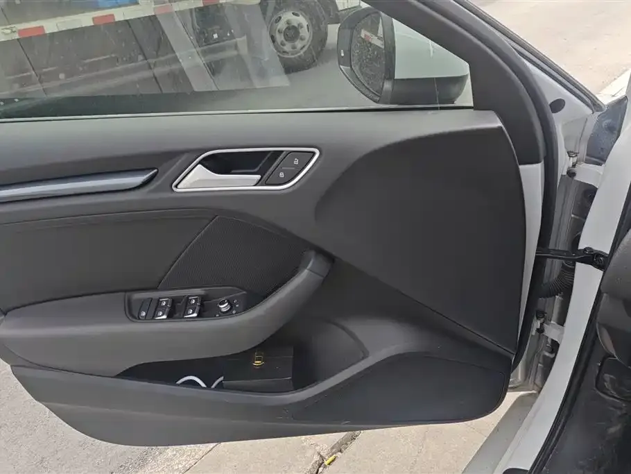 Audi A3 2021 из CN, фото 10