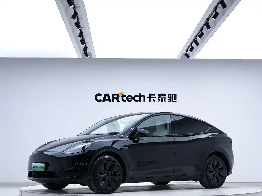 Tesla Model Y 2024 из CN, фото 1