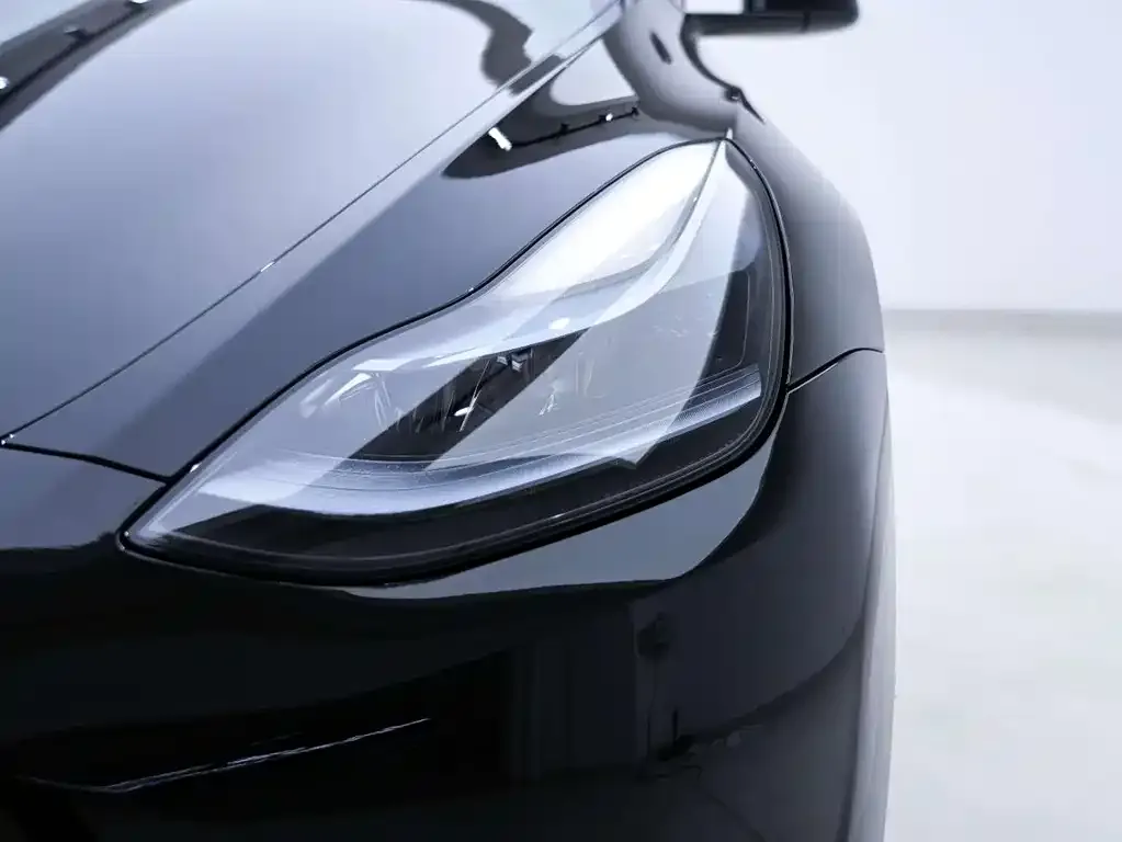 Tesla Model Y 2024 из CN, фото 5
