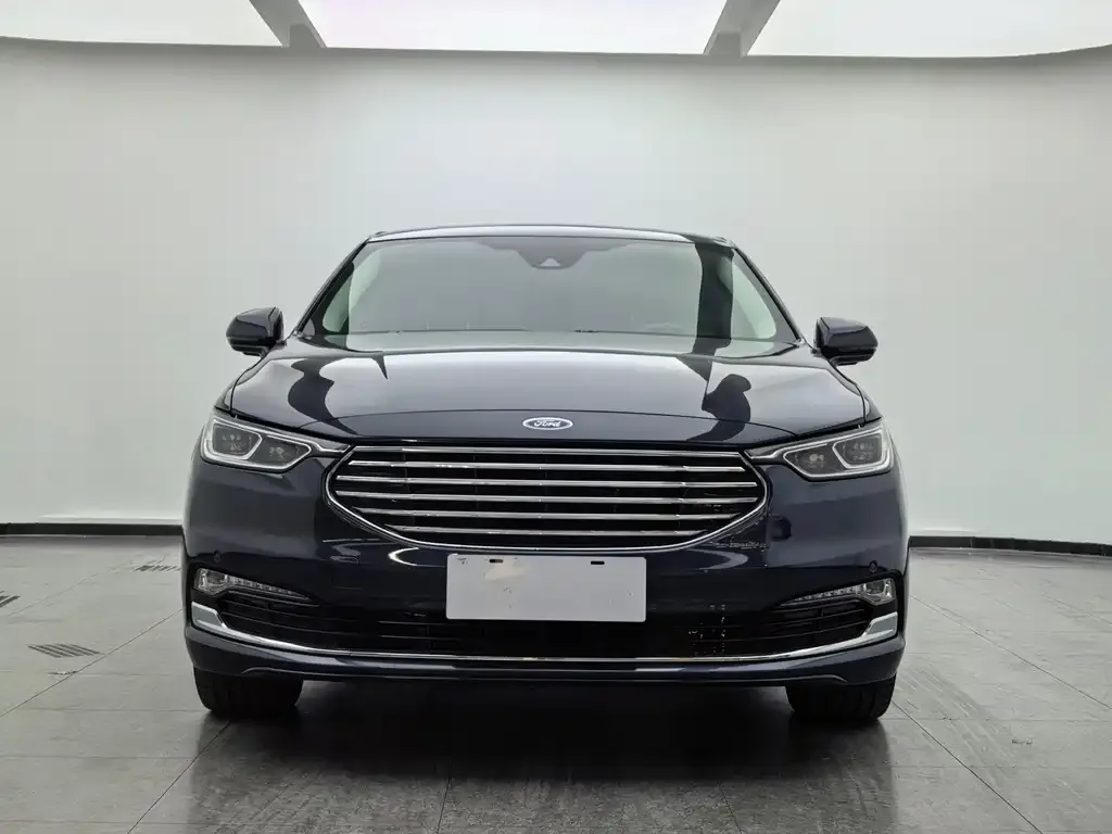 Ford Taurus 2021 из CN, фото 3