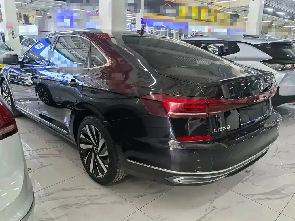 Volkswagen Passat 2022 из CN, фото 8
