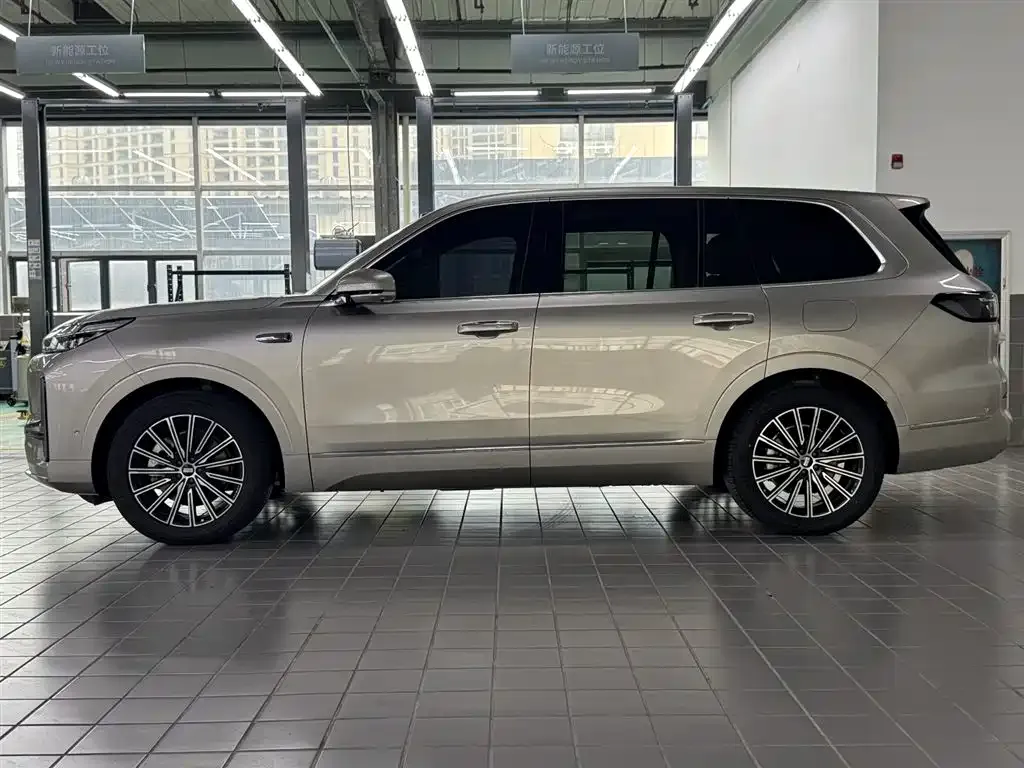 Geely Galaxy M9 2025 из CN, фото 10