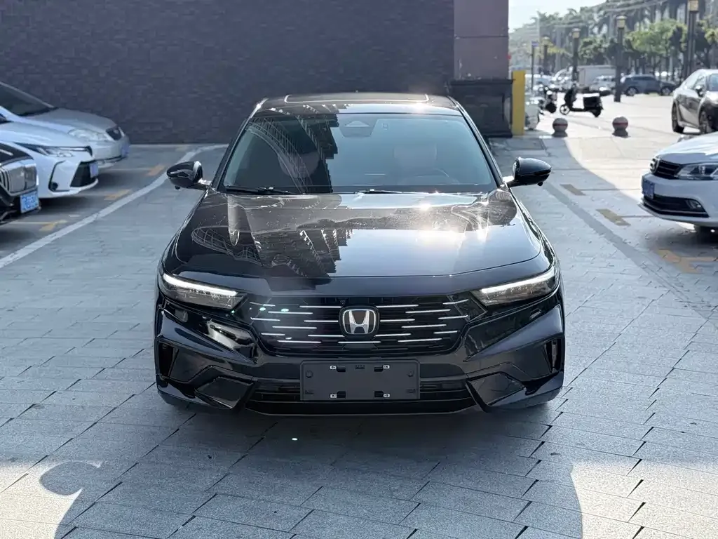Honda Accord — фото 4