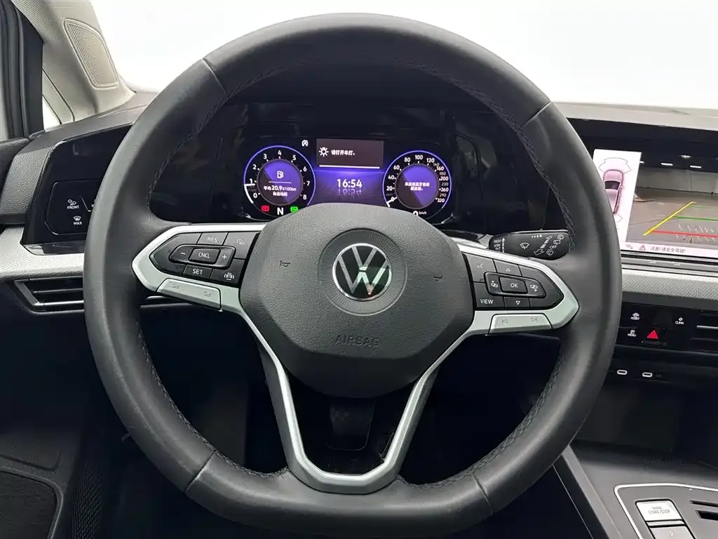 Volkswagen Golf 2022 из CN, фото 8