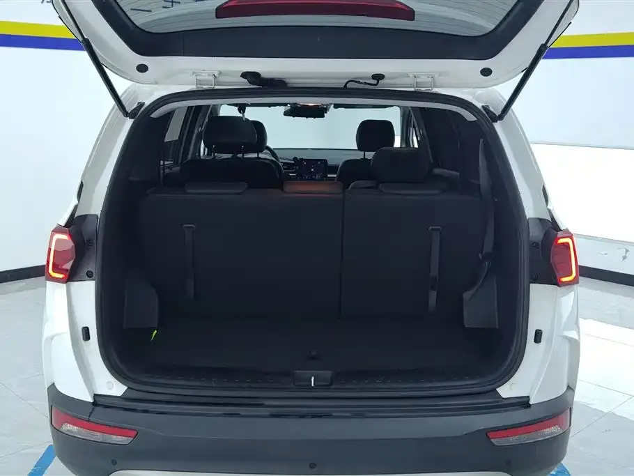Hyundai Custo 2023 из CN, фото 8