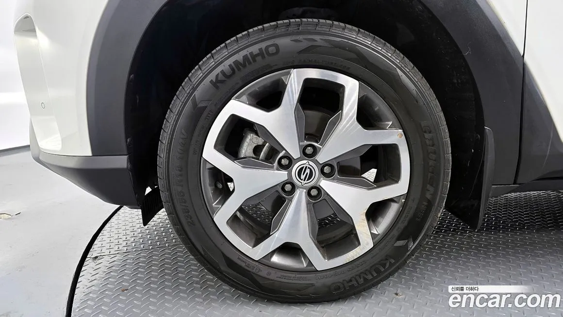 KG Mobility (Ssangyong) Torres — фото 4
