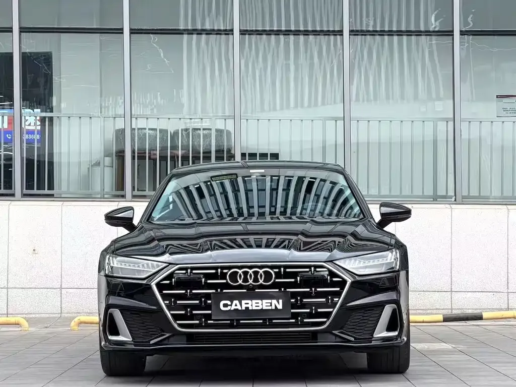 Audi A7L 2024 из CN, фото 9