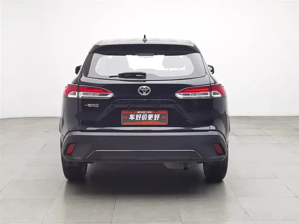 Toyota Corolla Cross 2023 из CN, фото 10