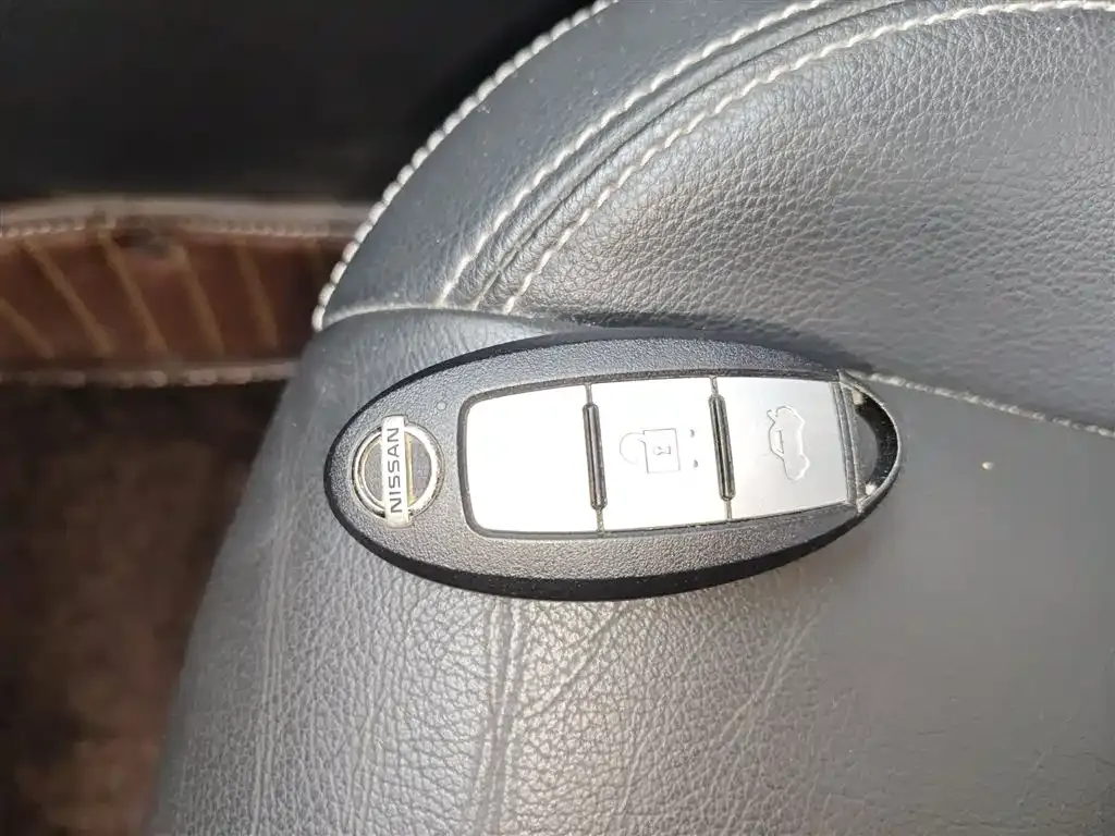 Nissan Teana — фото 2
