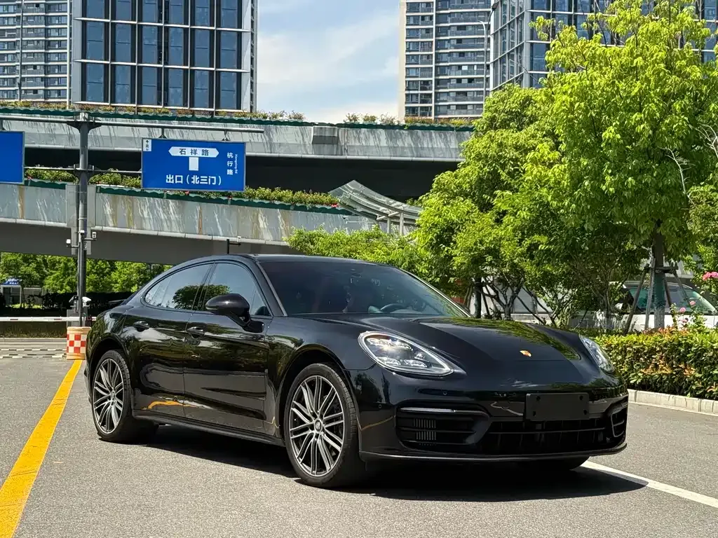 Porsche Panamera — фото 5