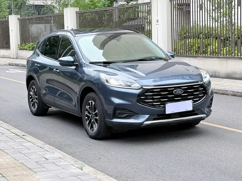 Ford Escape 2022 из CN, фото 9