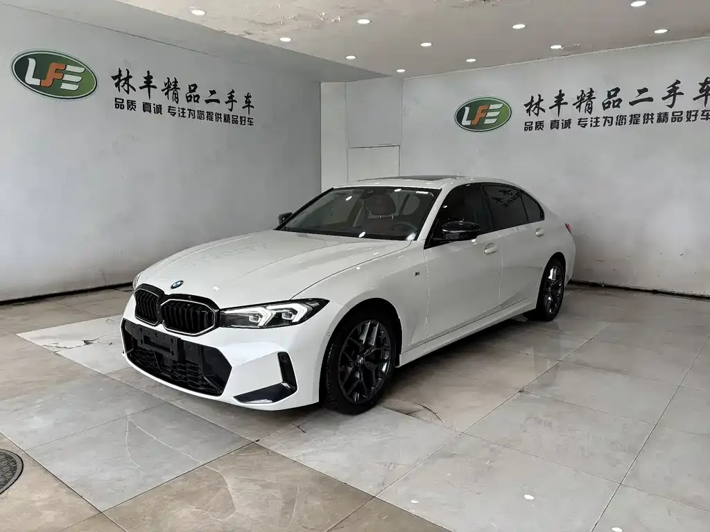 BMW 3 Series 2024 из CN, фото 1