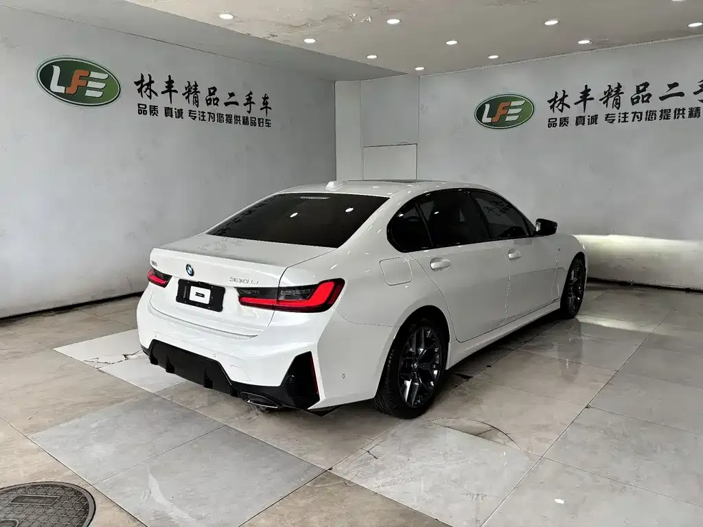 BMW 3 Series 2024 из CN, фото 9