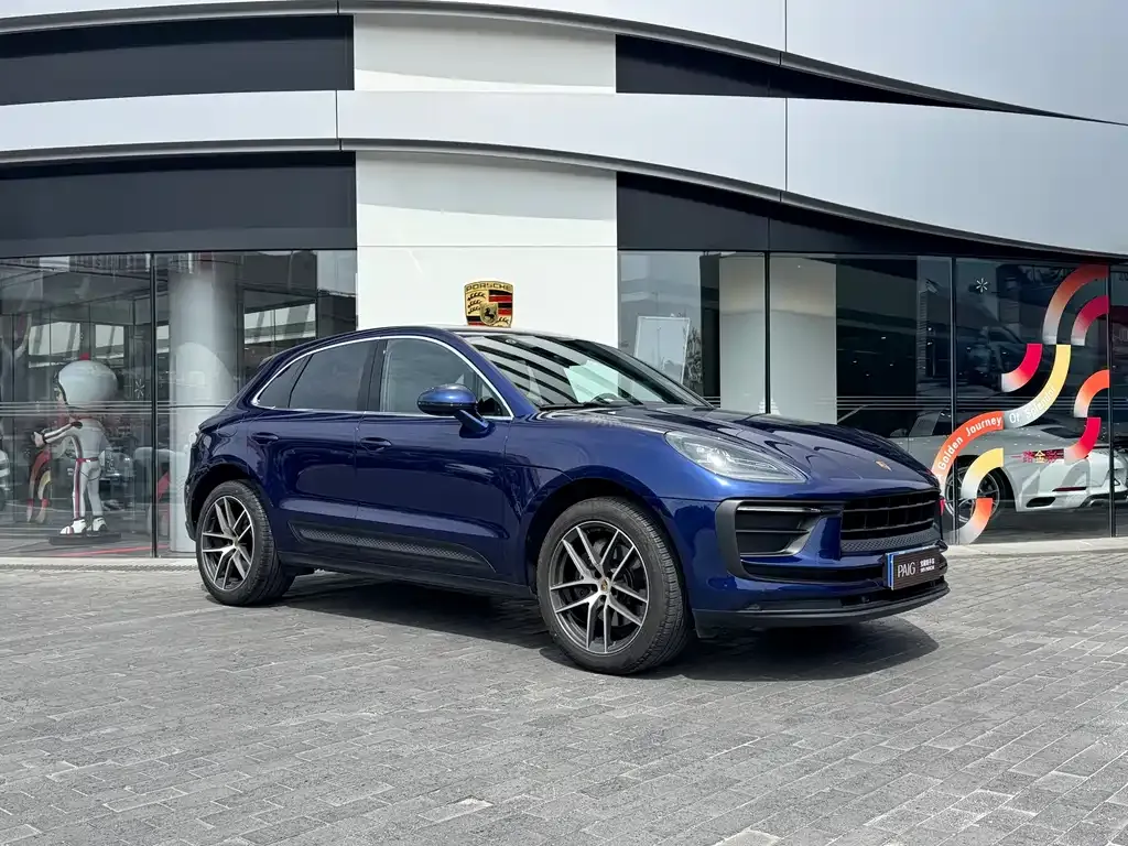 Porsche Macan — фото 9