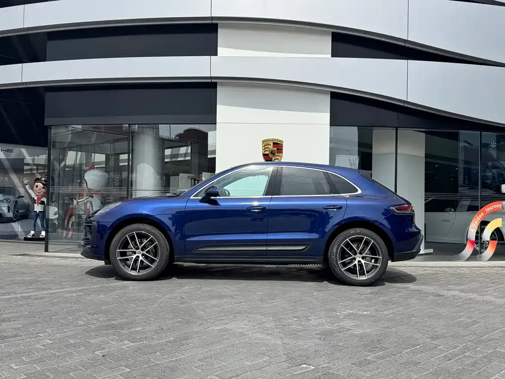 Porsche Macan — фото 5