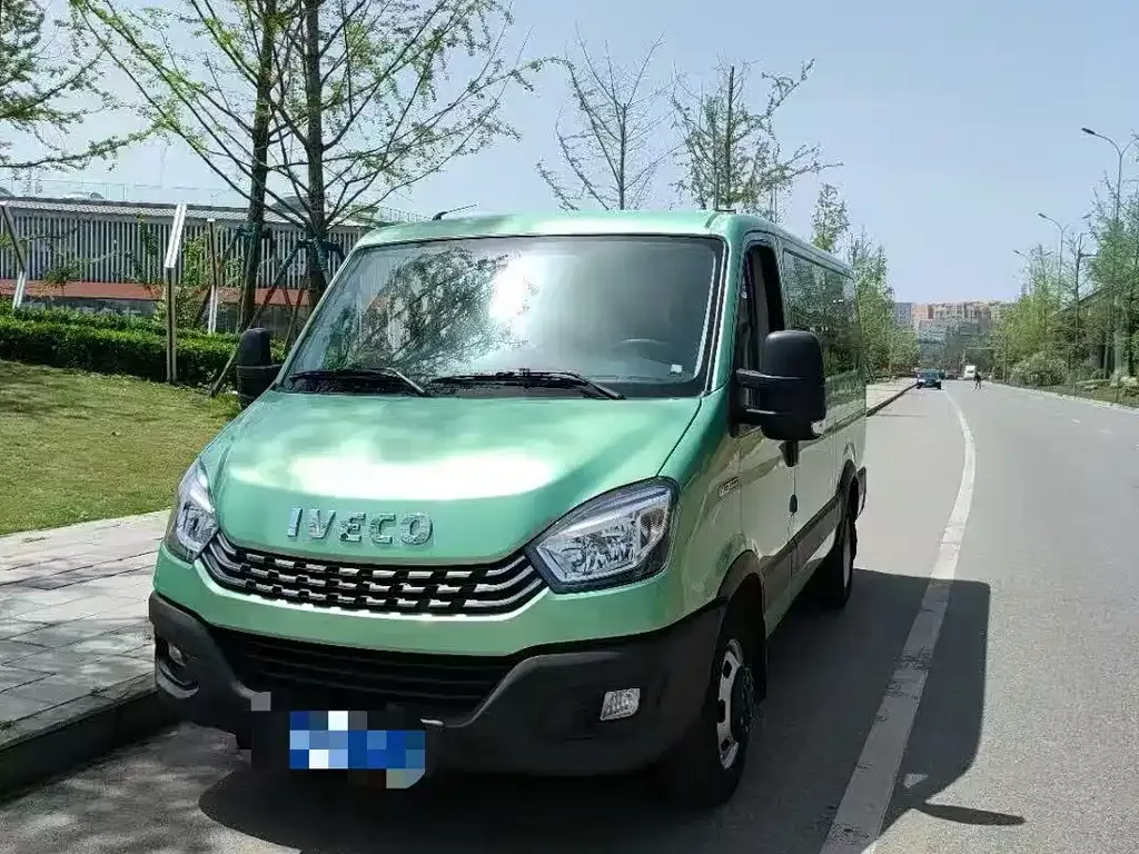 IVECO Ousheng