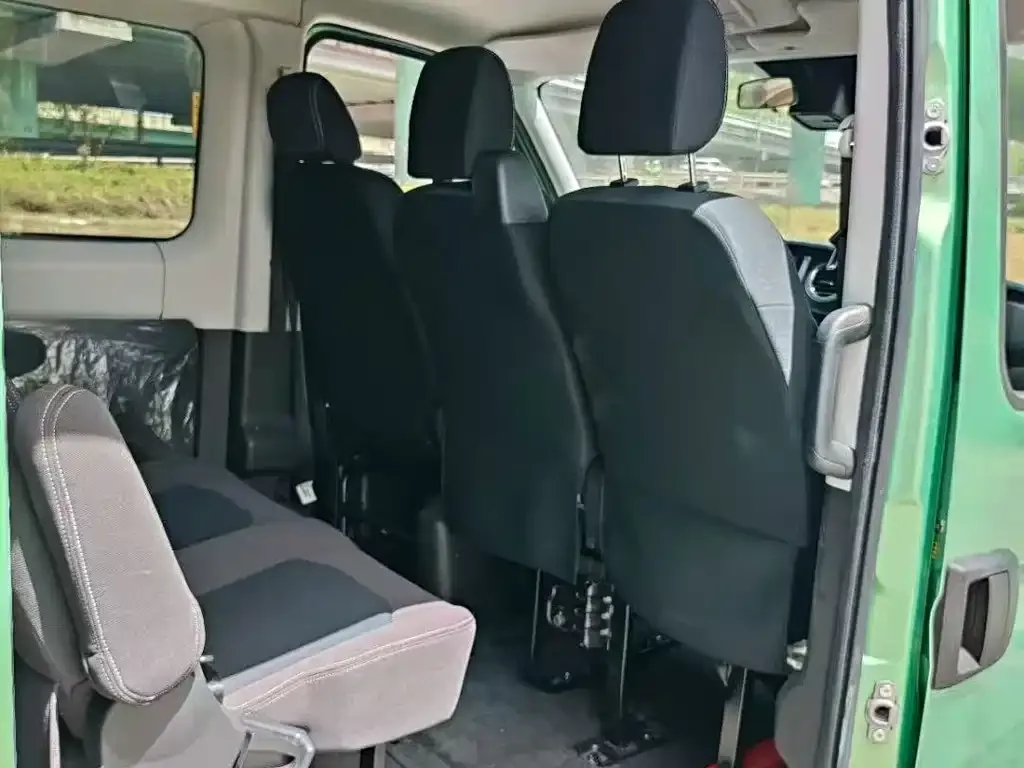IVECO Ousheng 2023 из CN, фото 2