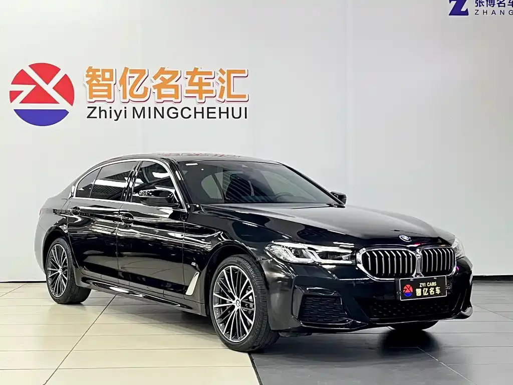 BMW 5 Series — фото 5