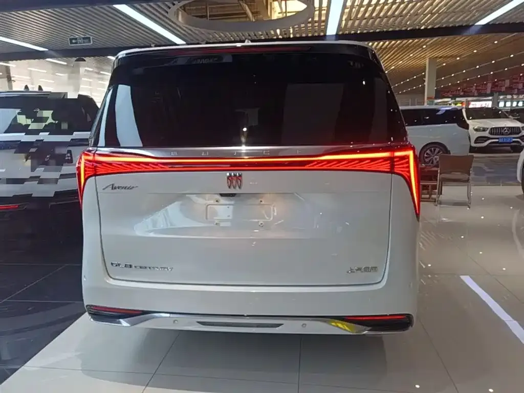 Buick Century 2023 из CN, фото 4
