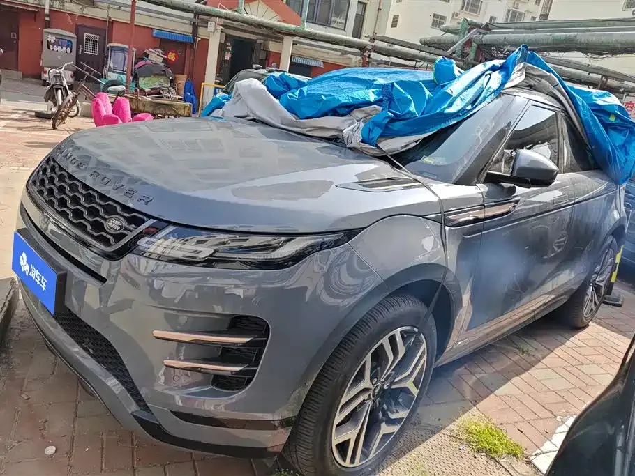 Land Rover Evoque — фото 1