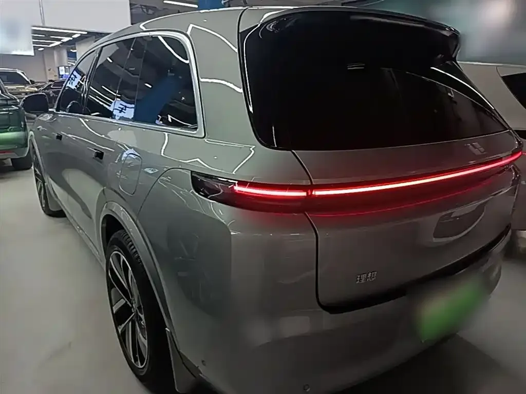 Li Auto L8 2022 из CN, фото 6