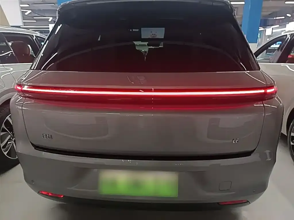 Li Auto L8 2022 из CN, фото 7