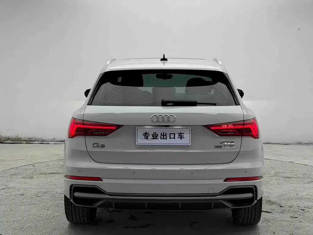 Audi Q3 — фото 4