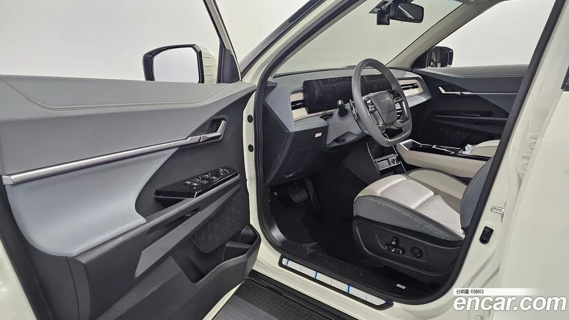 KG Mobility (Ssangyong) Torres — фото 8