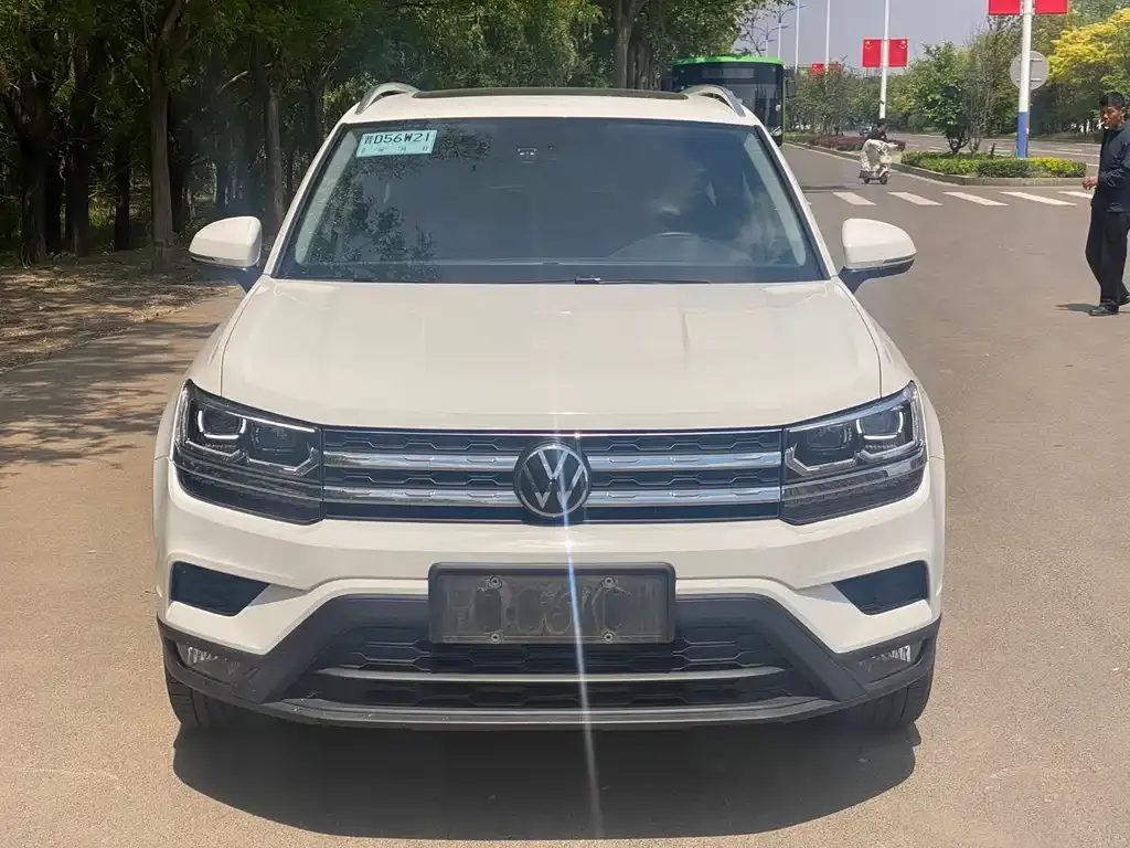 Volkswagen Tharu 2022 из CN, фото 4