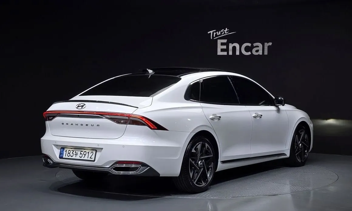 Hyundai Grandeur 2022 из KR, фото 2