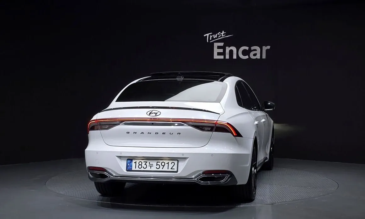 Hyundai Grandeur 2022 из KR, фото 10