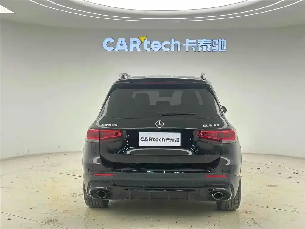 Mercedes-Benz GLB AMG — фото 2