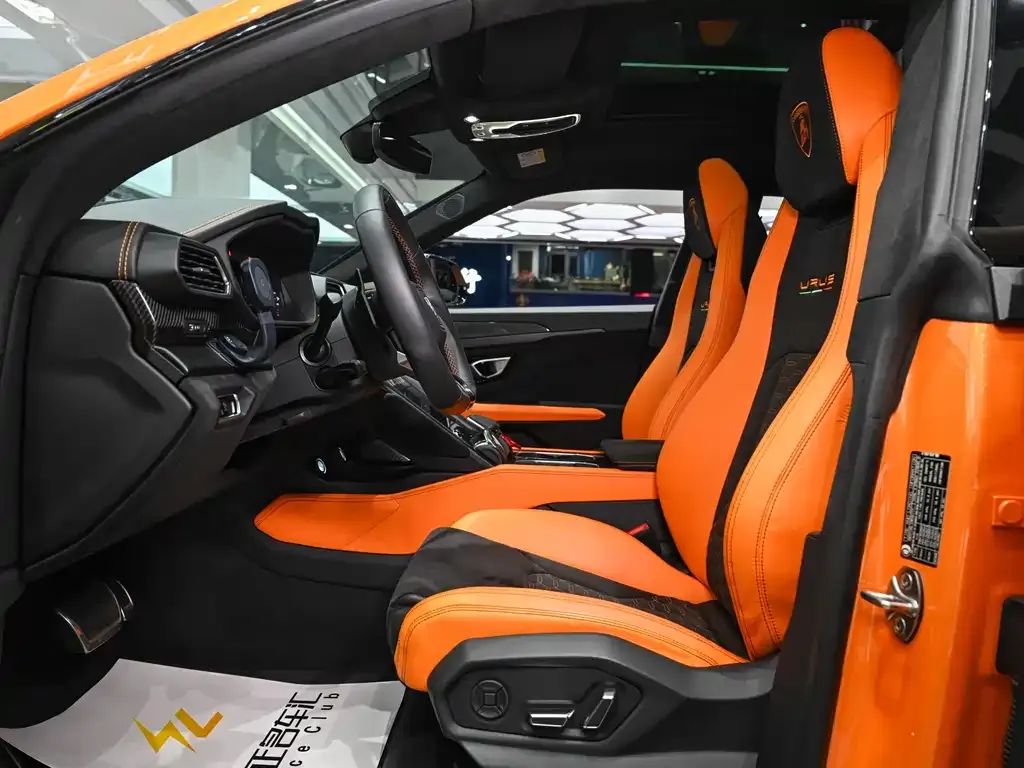 Lamborghini Urus — фото 4