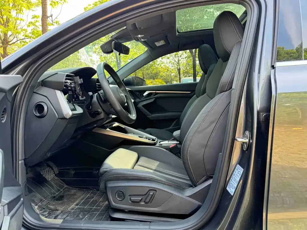 Audi A3 2022 из CN, фото 9