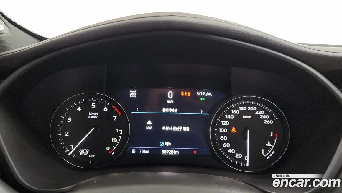 Cadillac XT4 2023 из KR, фото 5