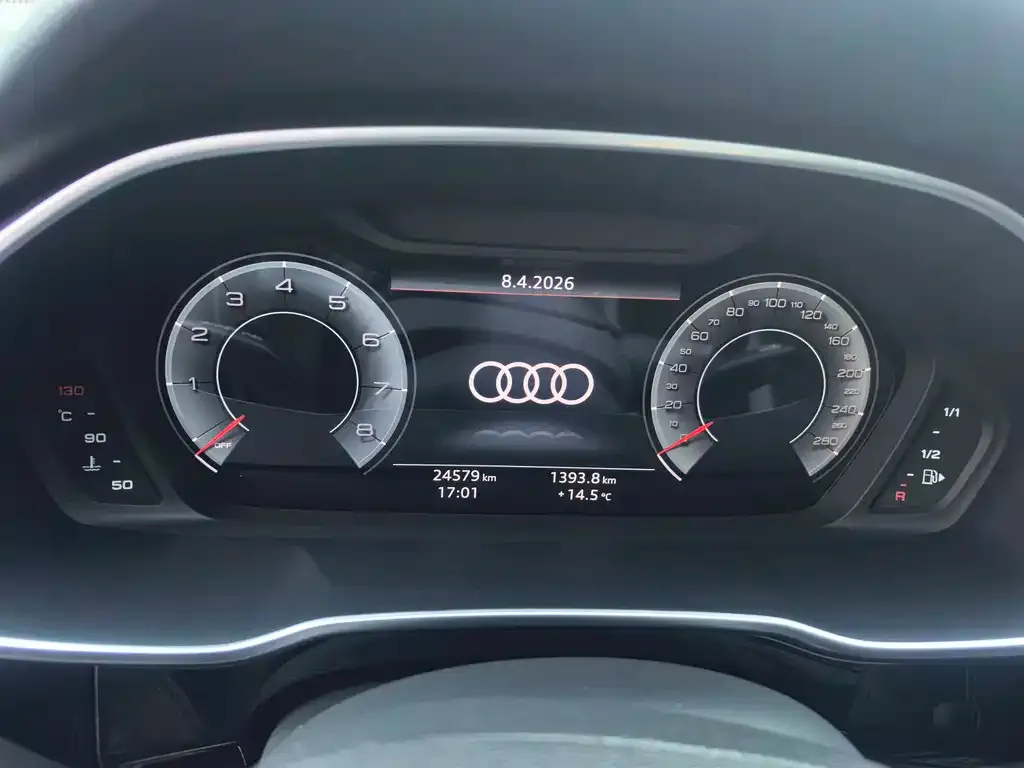 Audi Q3 — фото 3