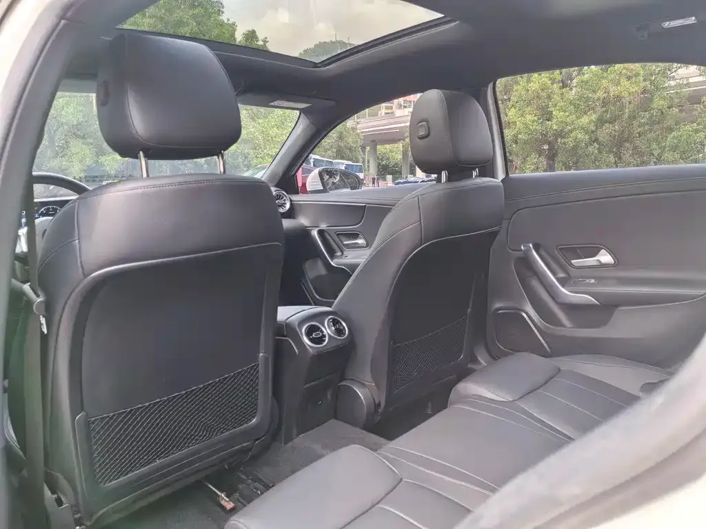 Mercedes-Benz A-Class 2022 из CN, фото 2
