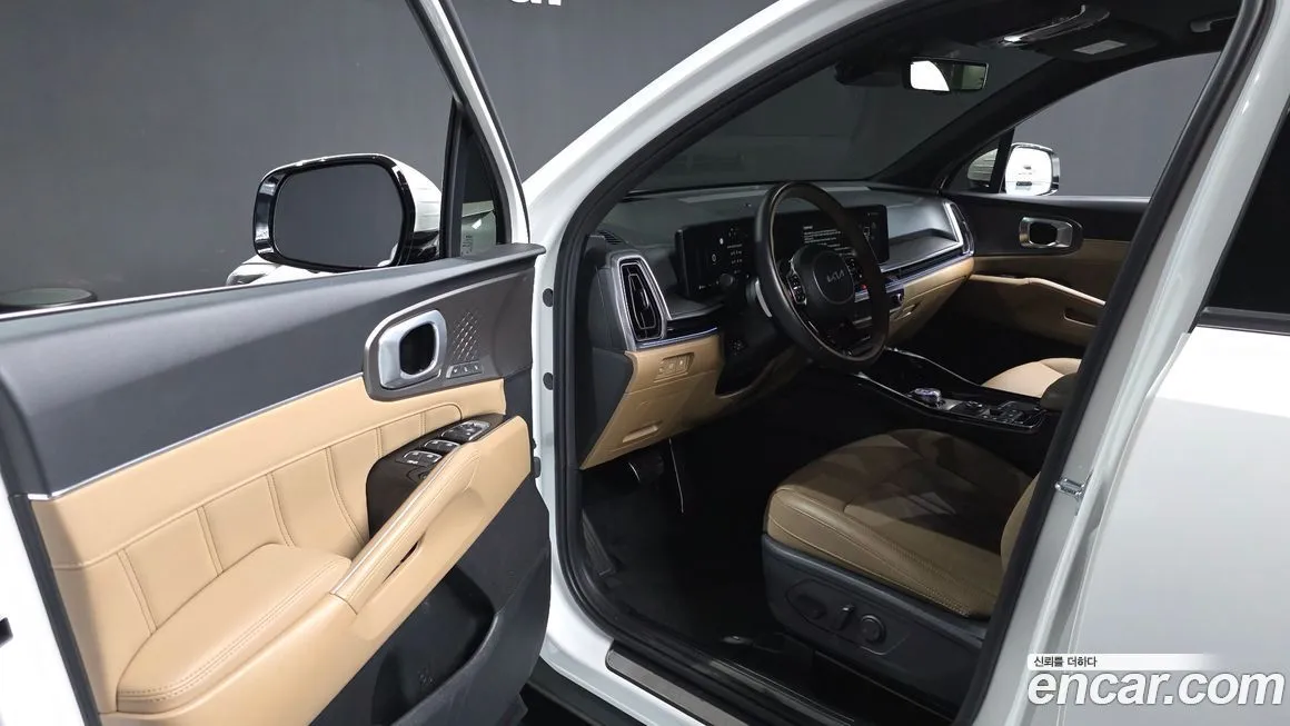 Kia Sorento — фото 9
