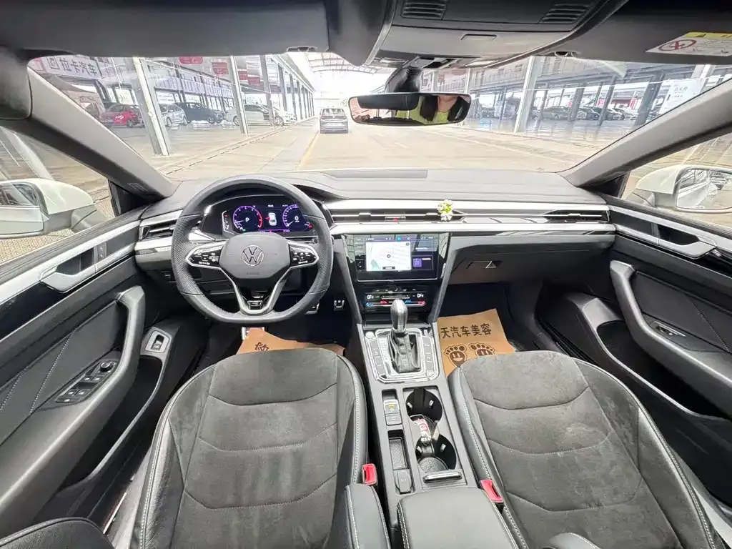 Volkswagen CC 2024 из CN, фото 7