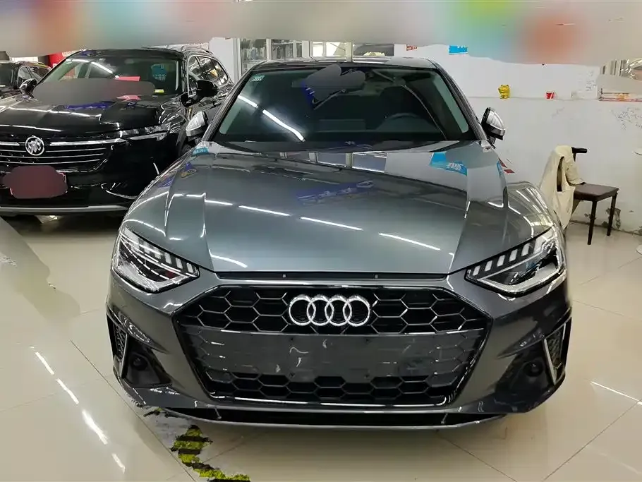Audi A4L 2022 из CN, фото 6