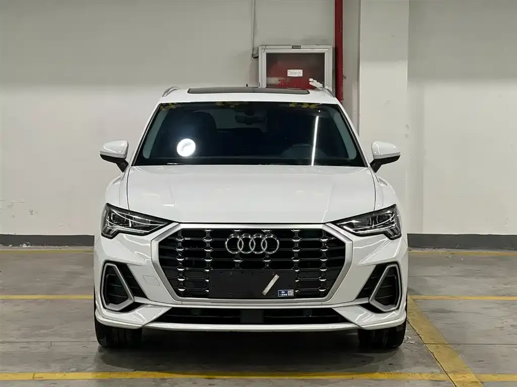 Audi Q3 — фото 3
