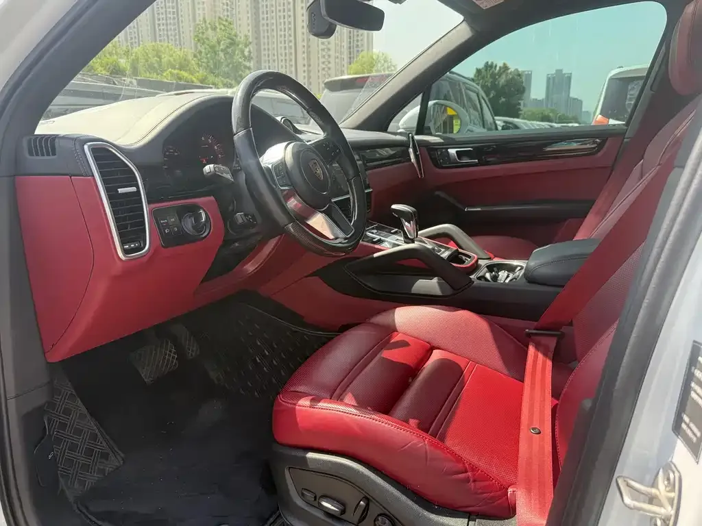 Porsche Cayenne 2023 из CN, фото 10
