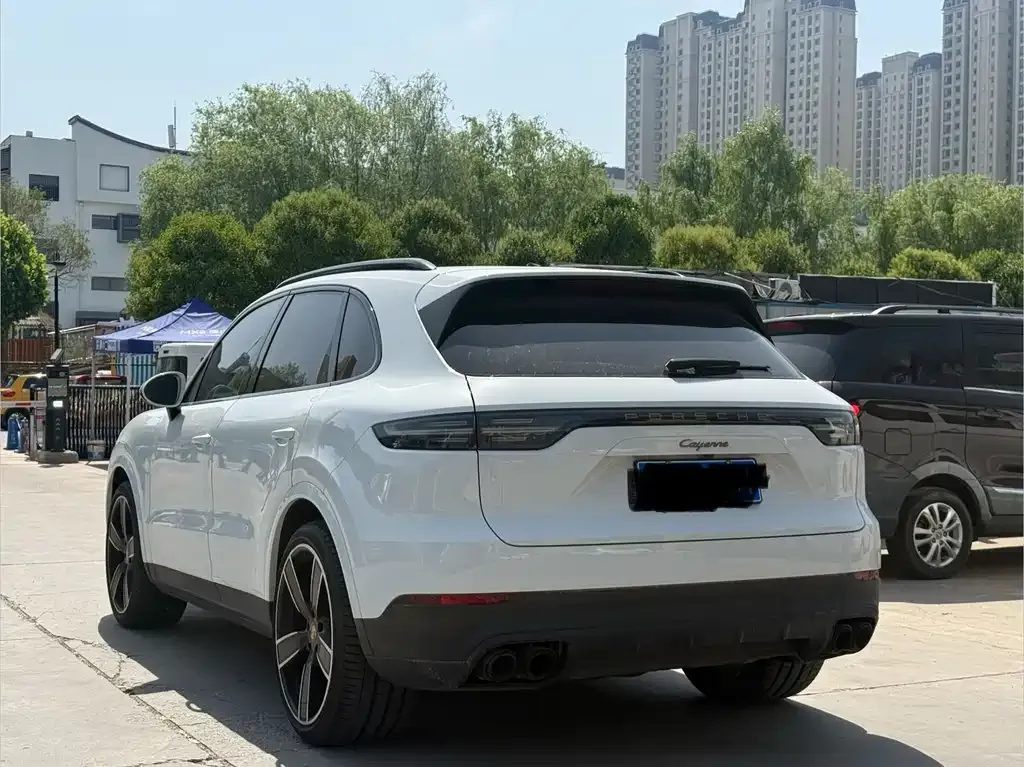 Porsche Cayenne 2023 из CN, фото 7