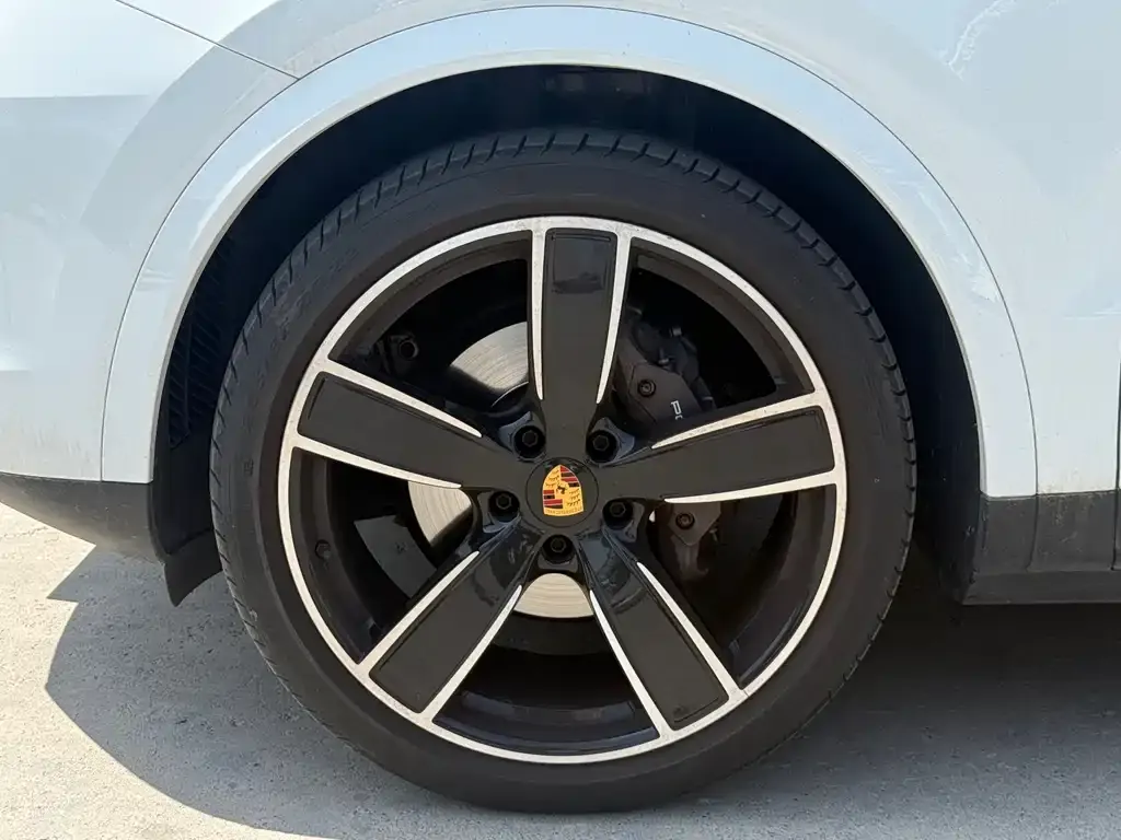 Porsche Cayenne 2023 из CN, фото 8