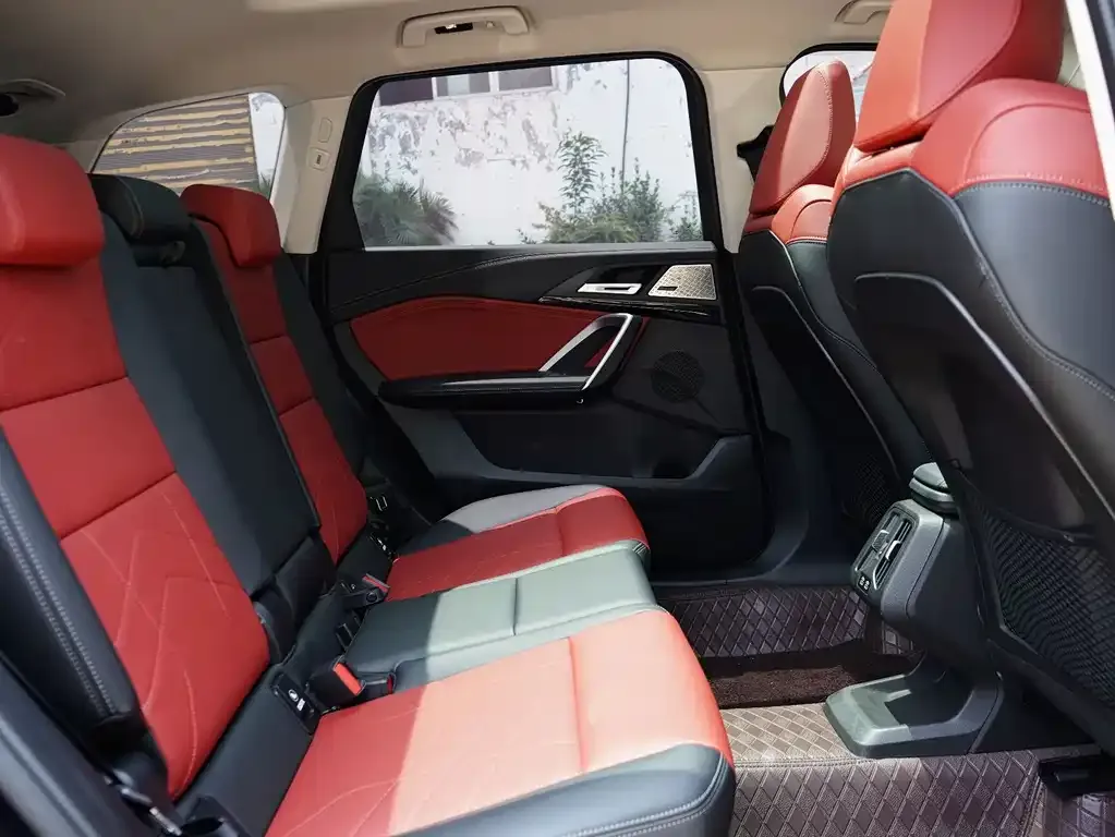BMW X1 2024 из CN, фото 5