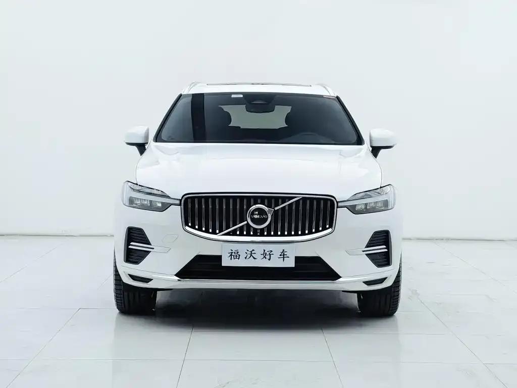 Volvo XC60 — фото 2