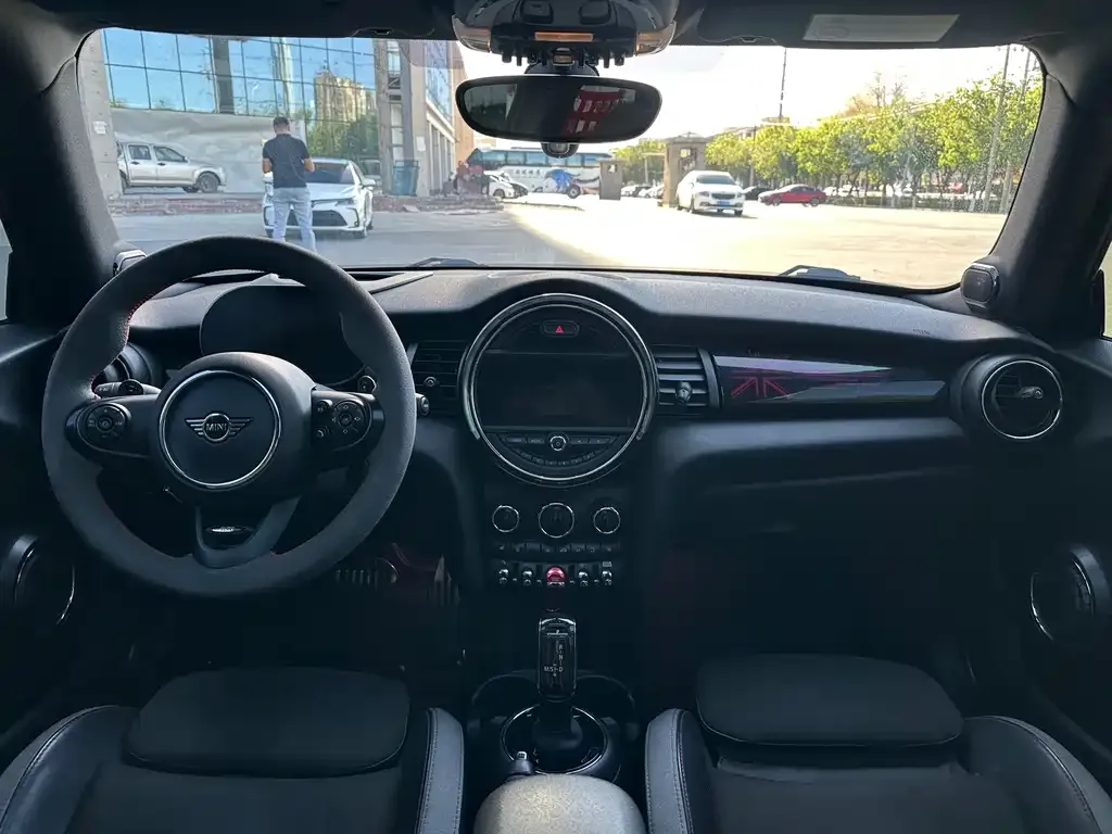 MINI JCW (John Cooper Works) 2021 из CN, фото 3